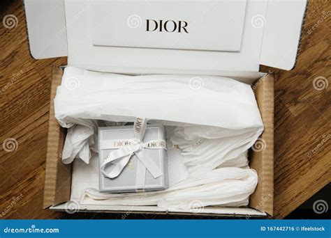 dior delivery time.